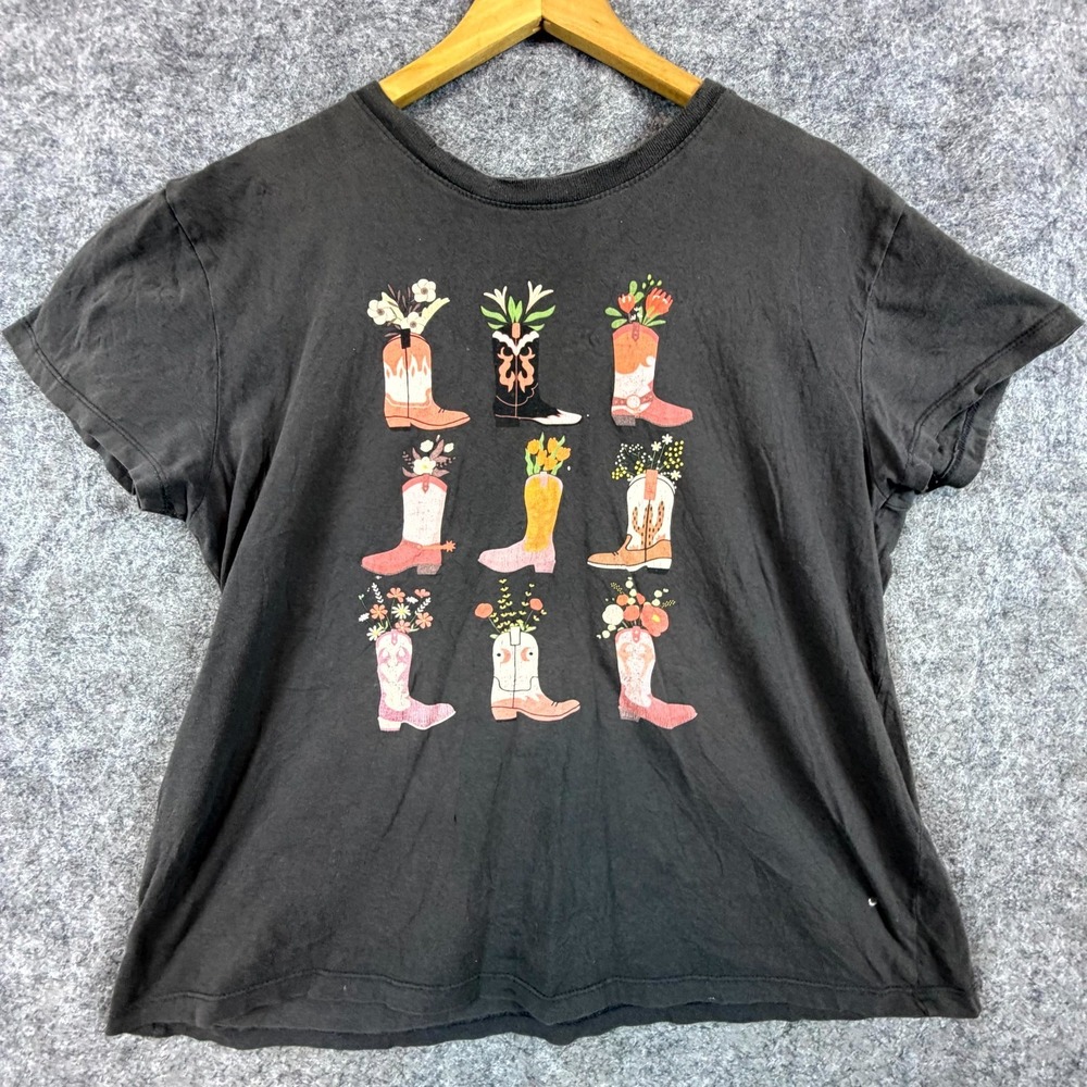 Doe T-Shirt Womens XL Black Boho‎ Cowgirl Boots Floral Graphic Western Summer